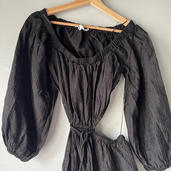 ASTR The Label Cassian Off The Shoulder Cut Out Dress Size Small - Picture 8 of 9